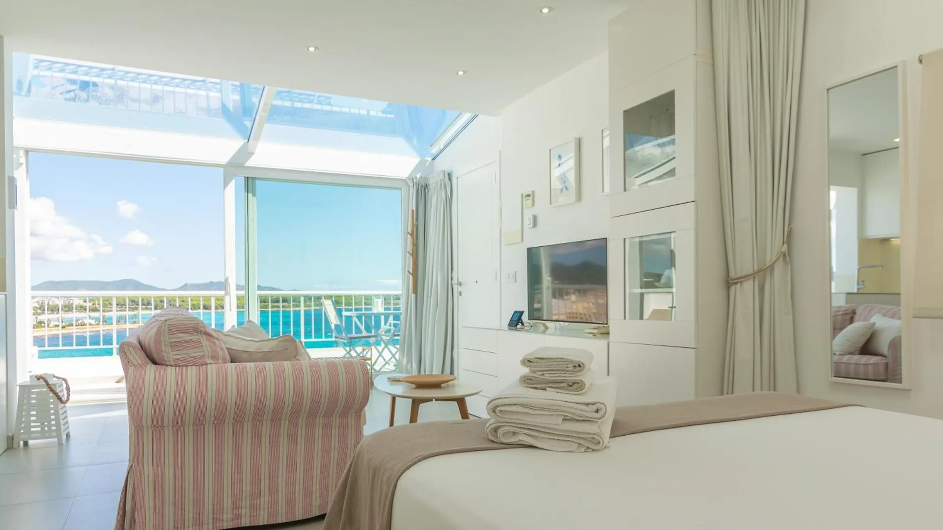 Apartmán Marinamar Sea View S'illot Španělsko